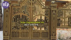 Thợ Làm Cửa Sắt Ở Đâu Giá Rẻ Đẹp Bền Nhất, Báo Giá Cửa Cổng Sắt Mỹ Nghệ - BÁO GIÁ THI CÔNG CỬA SẮT TPHCM