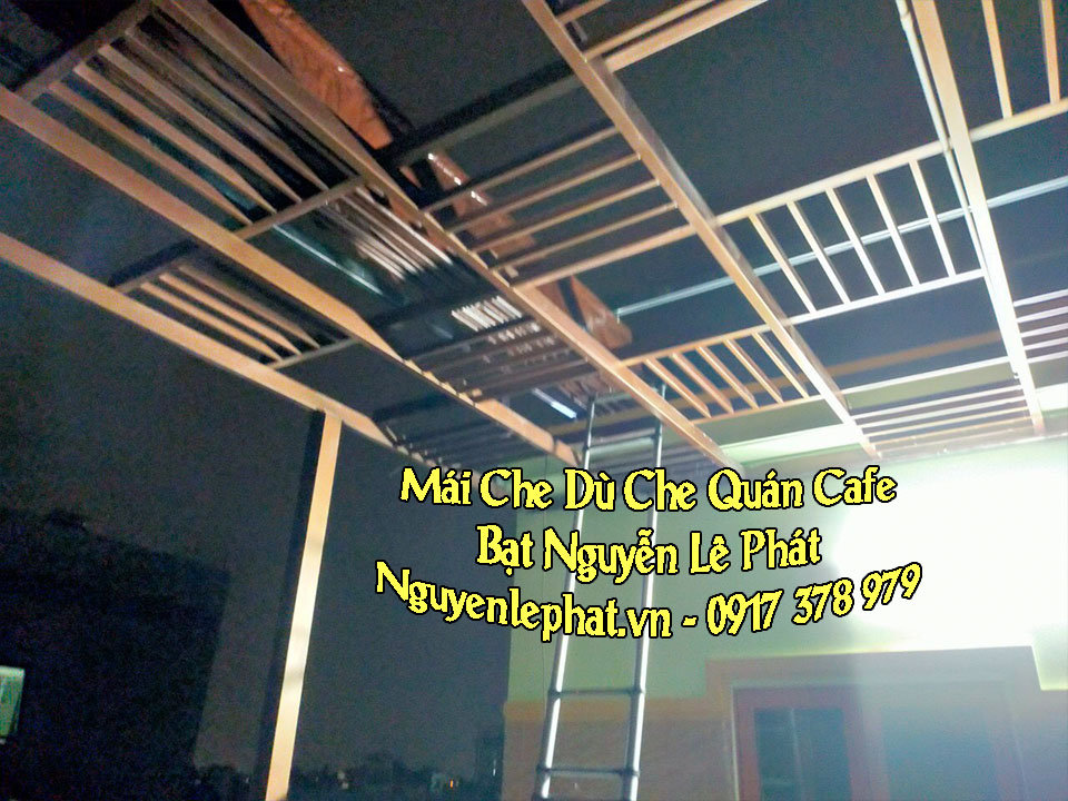 Giá Mái Che Quán Cafe