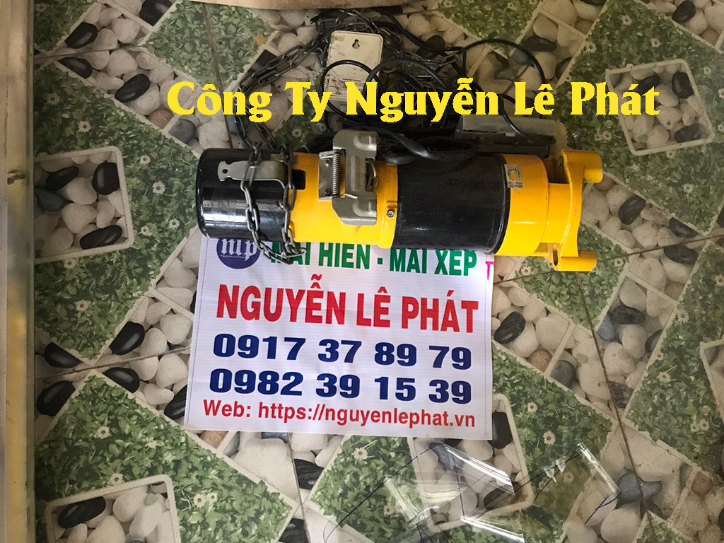 Mẫu Motor kéo bạt xếp