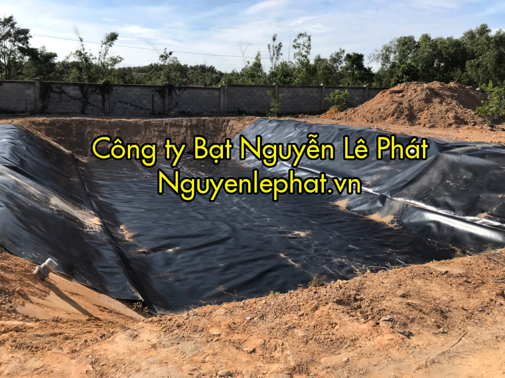 Bạt đen 2 mặt hdpe chống thấm khổ 4,5,6,8