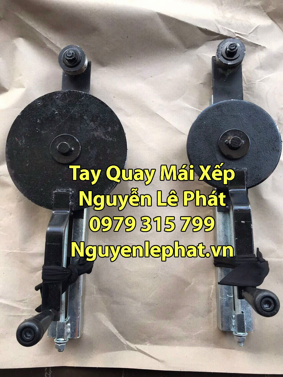 Giá Tay Quay Mái Xếp