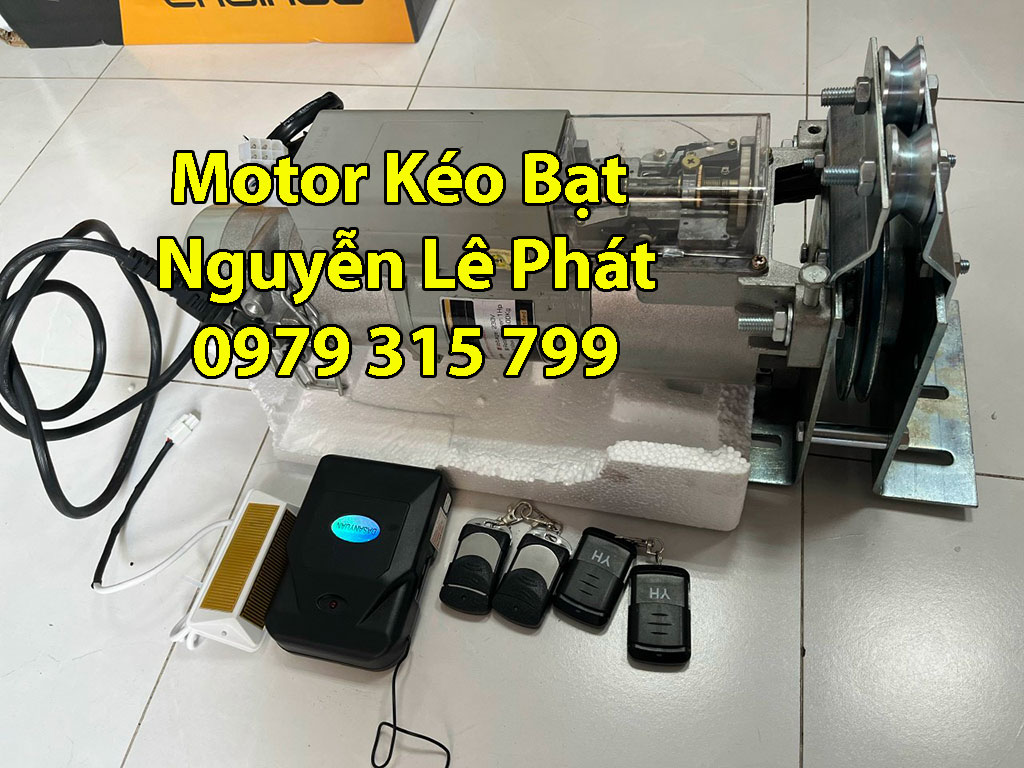 Motor kéo bạt mái hiên che