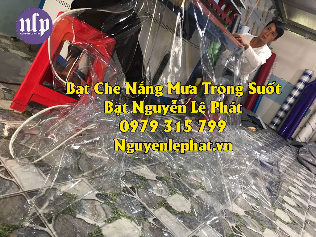 bạt che nắng tự cuốn trong suốt Bình Dương